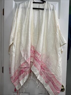 Tommy Bahama Cream Wrap with Pink Accent Fringe